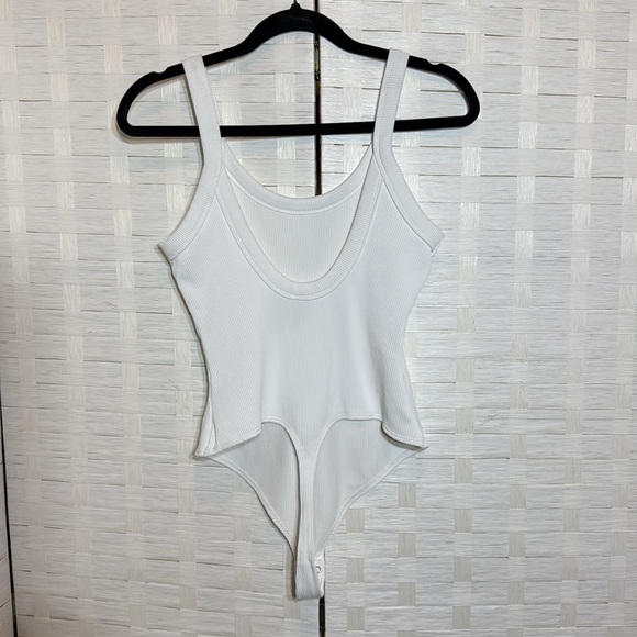 Bodysuit Bundle 1/Black - White Burch 1/White-Wild Fable Size XL - Picture 10 of 13